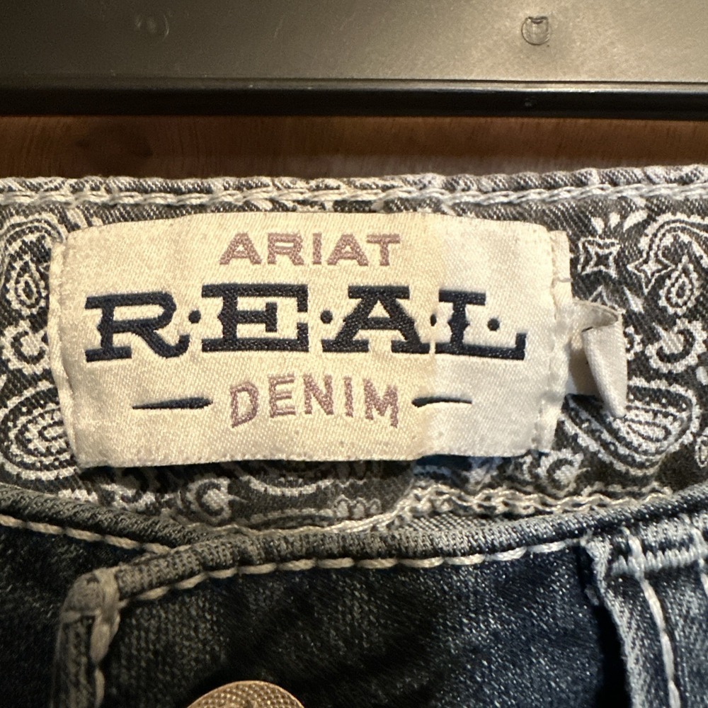 ARIAT REAL Denim Blue Jeans Western Straight Leg Mid Rise Womens 30R Medium Wash - Picture 5 of 12